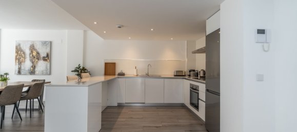 3 bedrooms Penthouse in Benahavis, Spain No. 152987 15