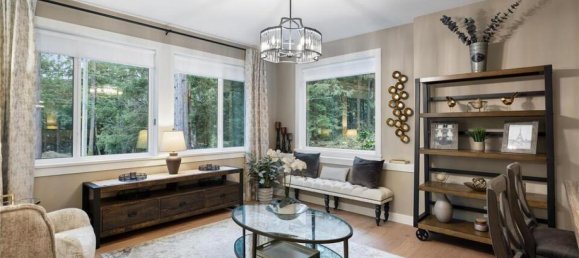 4 bedrooms House in British Columbia, Canada No. 1209 10