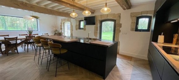 3 bedrooms House in Lisieux, France No. 292589 2