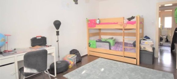 3-salle Appartement à Dusseldorf, Germany No. 77093 5