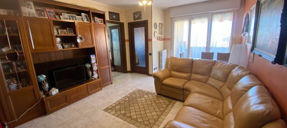 Квартира с 3 комнатами в Пьольтелло, Италия № 51507 6