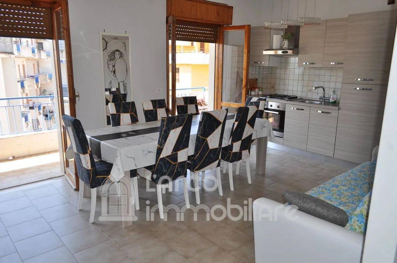 5 rooms Apartment in Scalea, Italy No. 115163