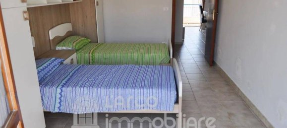 5 rooms Apartment in Scalea, Italy No. 115163 2