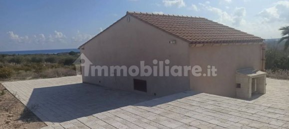 2 bedrooms Villa in Noto, Italy No. 60979 16