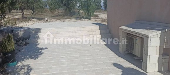 2 bedrooms Villa in Noto, Italy No. 60979 11