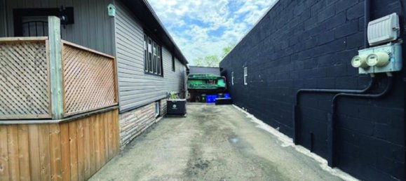 3 غرف نوم منزل في Hamilton, Canada رقم 734 4