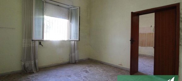 5 rooms House in Mesagne, Italy No. 153664 12
