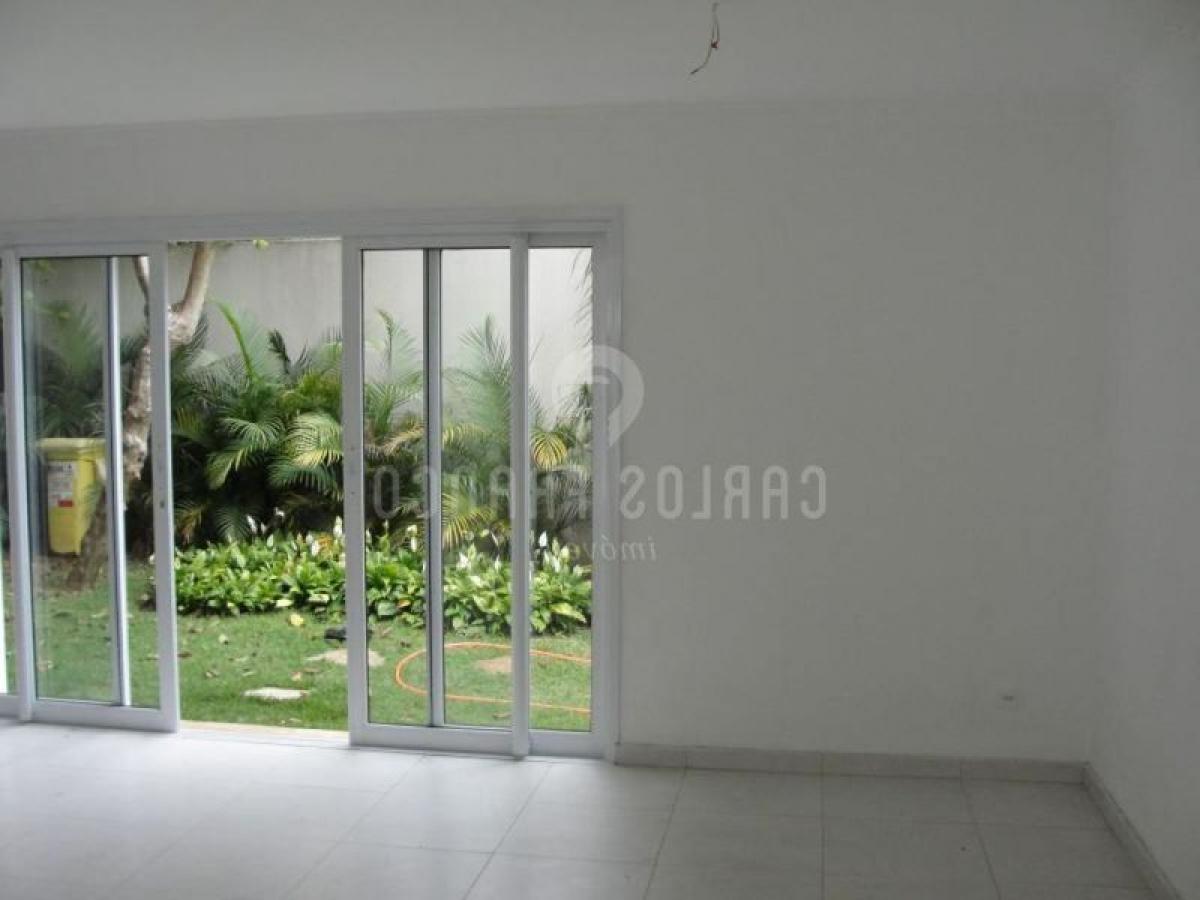 3 bedrooms House in Sao Paulo, Brazil No. 593838