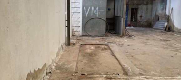 281m² Warehouse in Manises, Spain No. 150155 6