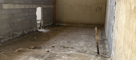 281m² Warehouse in Manises, Spain No. 150155 14