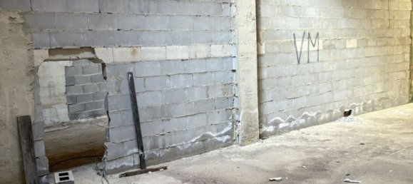 281m² Warehouse in Manises, Spain No. 150155 12