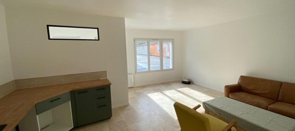 3 bedrooms House in Le Pellerin, France No. 340499 3