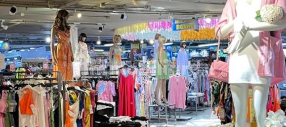 2286m² Commercial property in Modena, Italy No. 316130 3