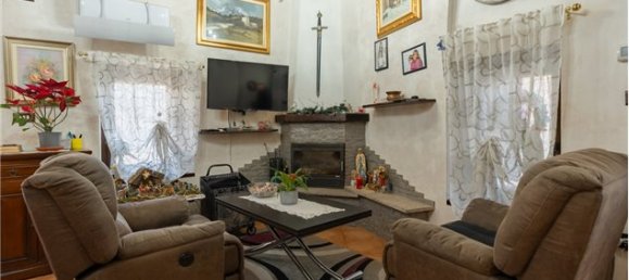 1 bedroom House in Perosa Argentina, Italy No. 187988 8