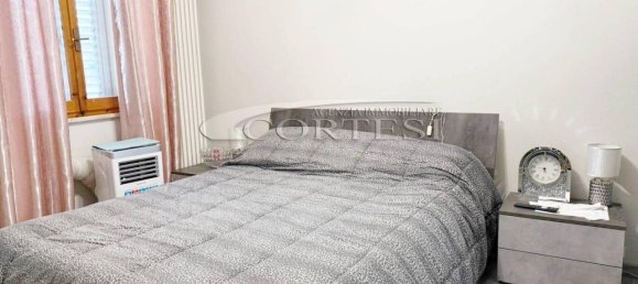 Apartamento de 2 habitaciónes en Mondolfo, Italy No. 31628 31