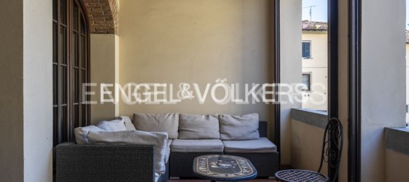 4 bedrooms Apartment in Campi Bisenzio, Italy No. 286076 14