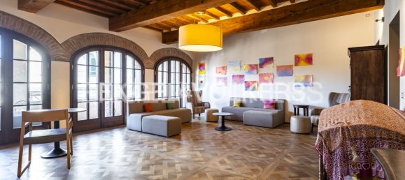 4 bedrooms Apartment in Campi Bisenzio, Italy No. 286076 4