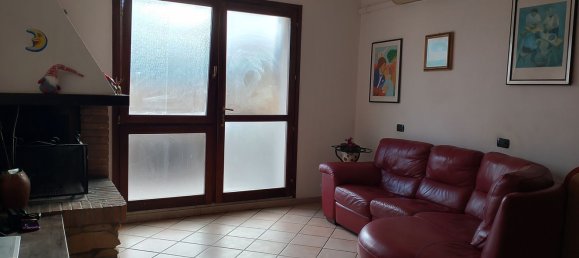 Casa de 5 habitaciónes en Pesaro, Italy No. 281133 4