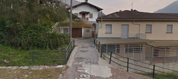 7-salle Appartement à Cortenova, Italy No. 7187 2