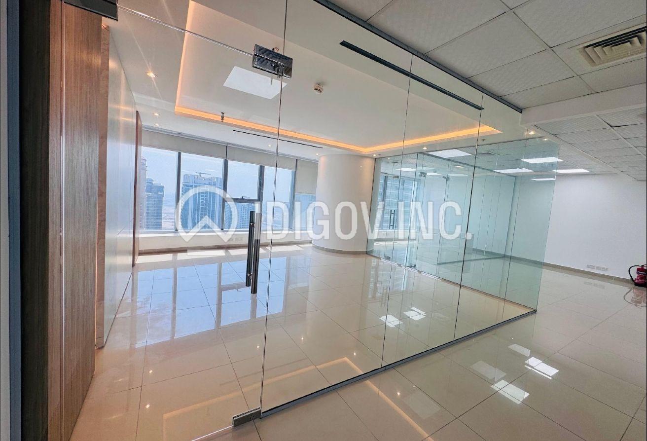Oficina en Jumeirah Lake Towers, UAE 107 m² No. 106448