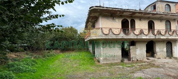6 bedrooms House in Visciano, Italy No. 224033 11