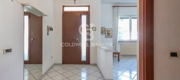 6-salle Villa à Gallarate, Italy No. 13282 18