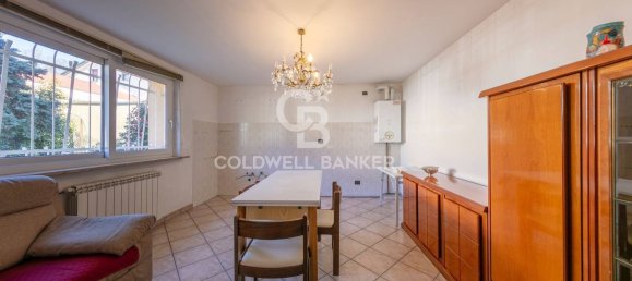 6-salle Villa à Gallarate, Italy No. 13282 9