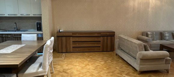 Apartamento de 4 dormitorios en Nasimi, Azerbaijan No. 1316 2