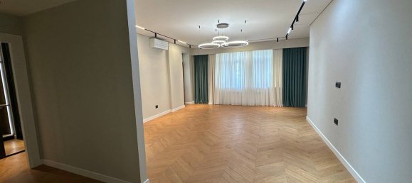 3 bedrooms Apartment in Nasimi, Azerbaijan No. 1256 2