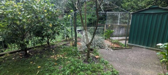 5 rooms Apartment in Genoa, Italy No. 176054 3