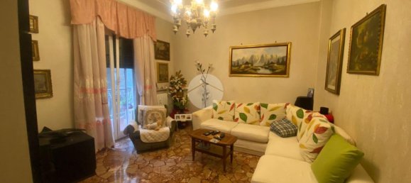 5 rooms Apartment in Genoa, Italy No. 176054 6