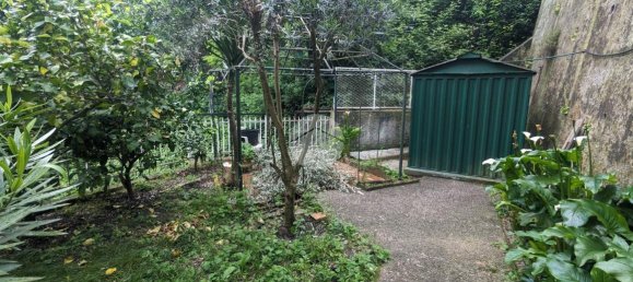 5 rooms Apartment in Genoa, Italy No. 176054 2