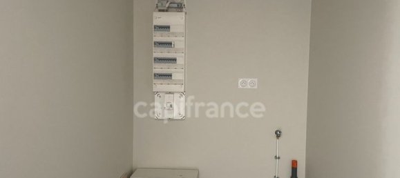 4 bedrooms House in Breuillet, France No. 96532 3