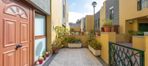 Dúplex de 3 dormitorios en Las Palmas De Gran Canaria, Spain No. 188519 39