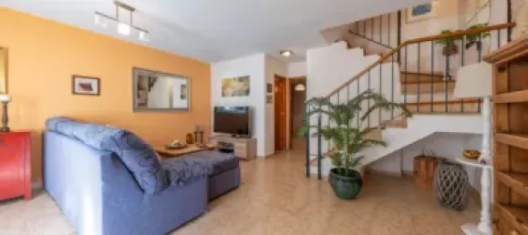 Dúplex de 3 dormitorios en Las Palmas De Gran Canaria, Spain No. 188519 32