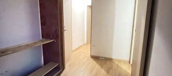 2 bedrooms House in Piennes, France No. 44407 7