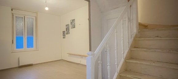 2 bedrooms House in Piennes, France No. 44407 4