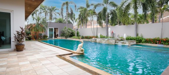 4 chambres house à vendre à Chon Buri, Chonburi, Eastern Thailand, Thailand № 62245 3