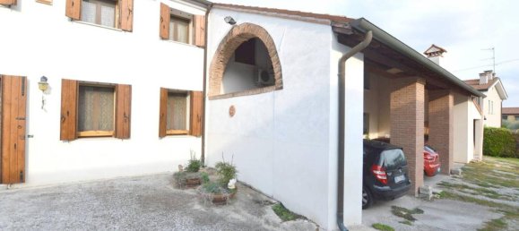 9 rooms House in Lozzo Atestino, Italy No. 107331 5