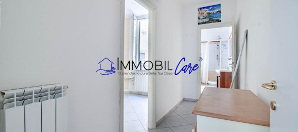 2 bedrooms Apartment in Livorno, Italy No. 318638 8