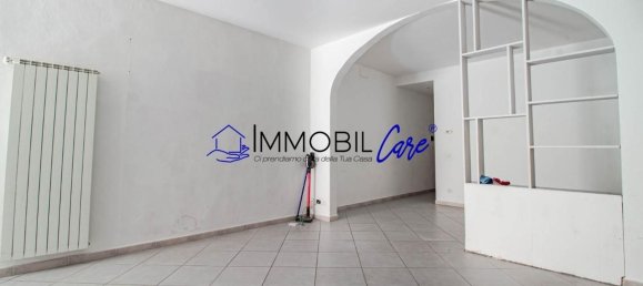 2 bedrooms Apartment in Livorno, Italy No. 318638 5