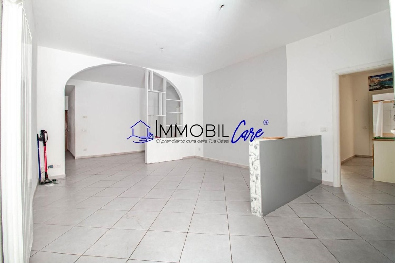 2 bedrooms Apartment in Livorno, Italy No. 318638