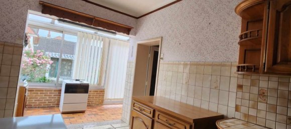 2 Schlafzimmer Haus in Lillers, France, Nr. 63490 8