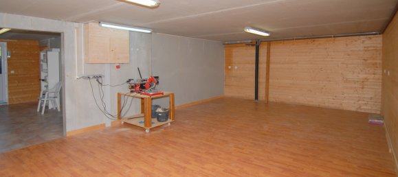 4 غرف نوم منزل في Saint-Leonard, Switzerland رقم 312 24