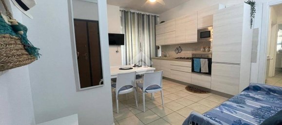 Apartamento de 2 dormitorios en Nettuno, Italy No. 52675 11