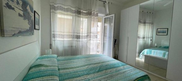 Apartamento de 2 dormitorios en Nettuno, Italy No. 52675 19