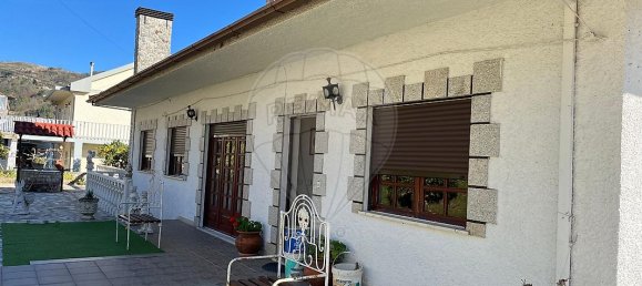 3 bedrooms House in Covilha, Portugal No. 40870 2