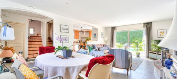3 Schlafzimmer Haus in Vence, France, Nr. 308389 5