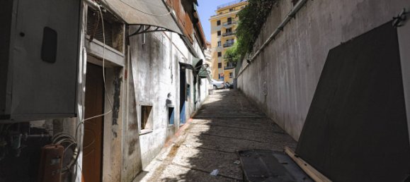 1 room Commercial property in Rome, Italy No. 312821 18