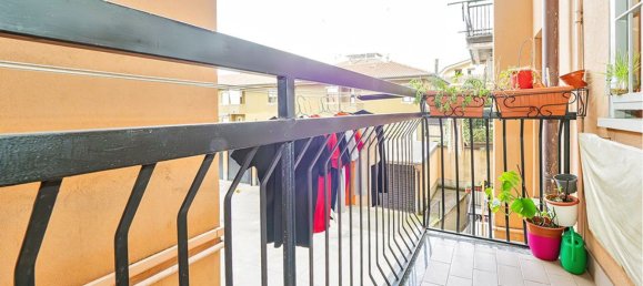 3-salle Appartement à Senago, Italy No. 154751 10